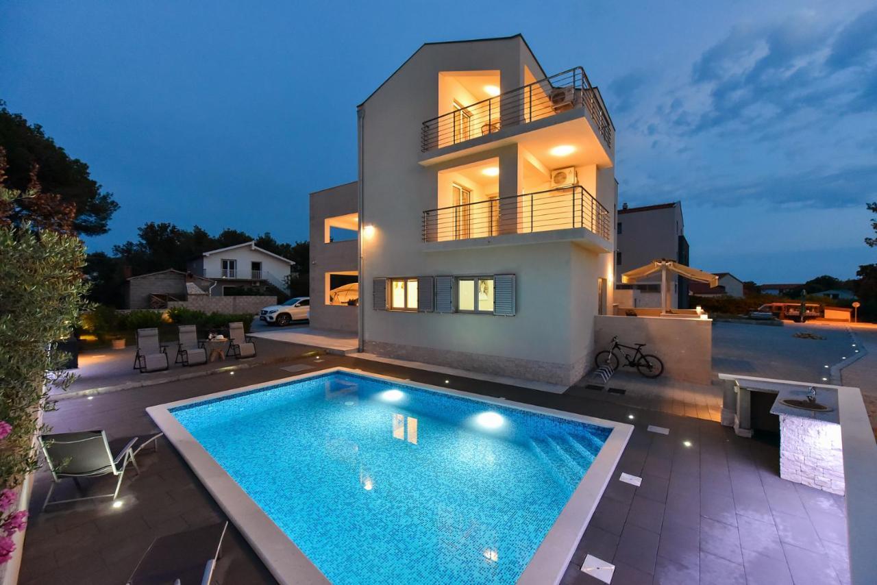 Apartmani Iva Вир Экстерьер фото