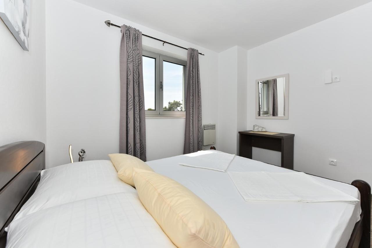 Apartmani Iva Вир Экстерьер фото