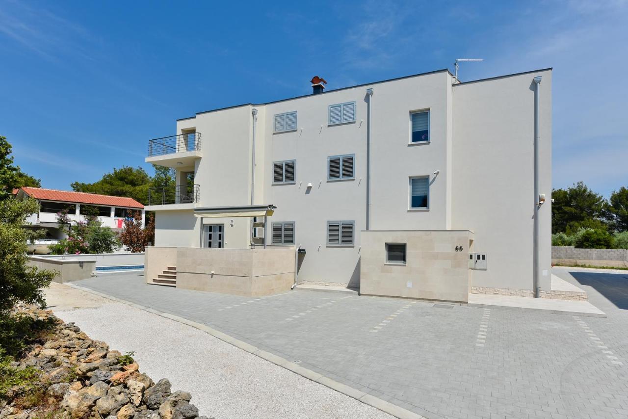 Apartmani Iva Вир Экстерьер фото