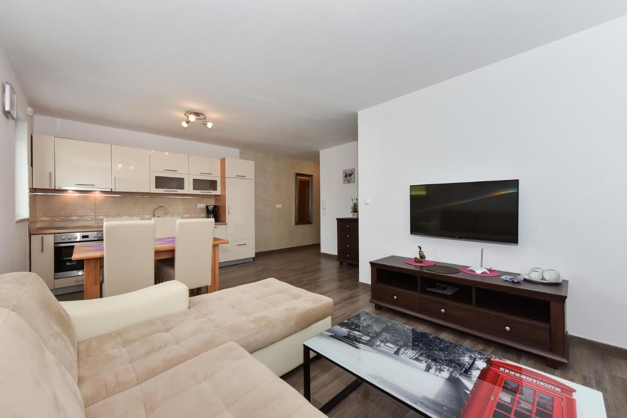 Apartmani Iva Вир Экстерьер фото