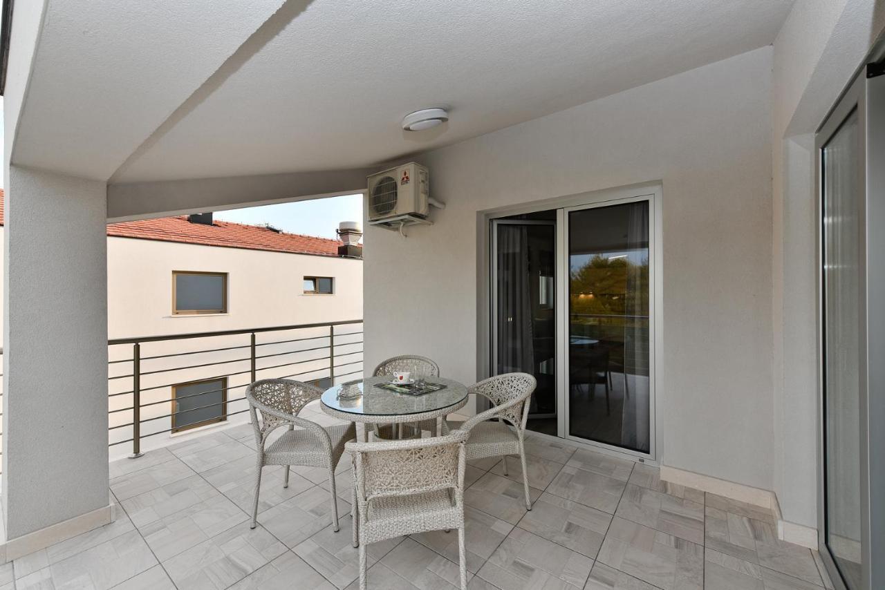 Apartmani Iva Вир Экстерьер фото