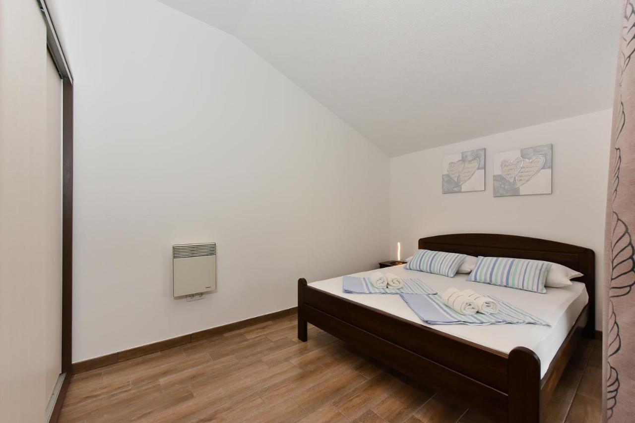 Apartmani Iva Вир Экстерьер фото