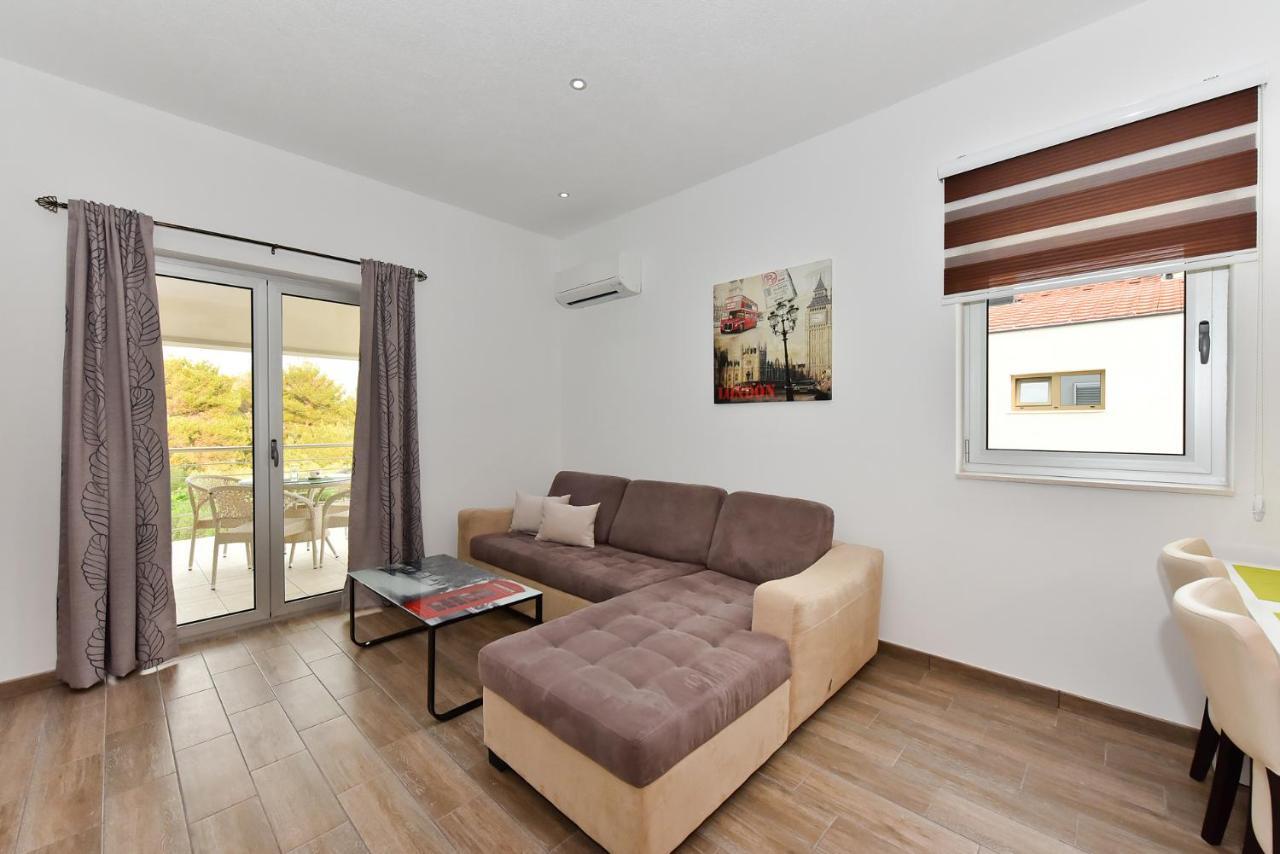 Apartmani Iva Вир Экстерьер фото