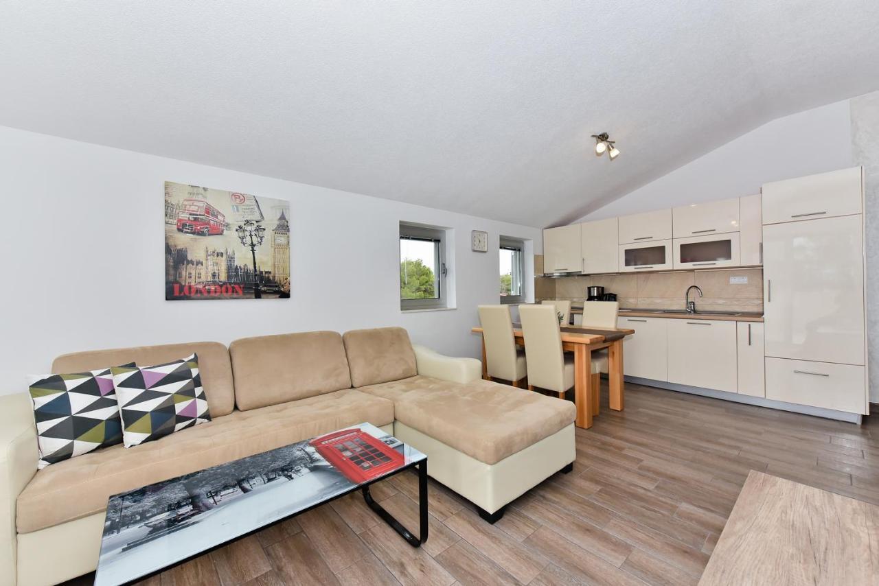 Apartmani Iva Вир Экстерьер фото