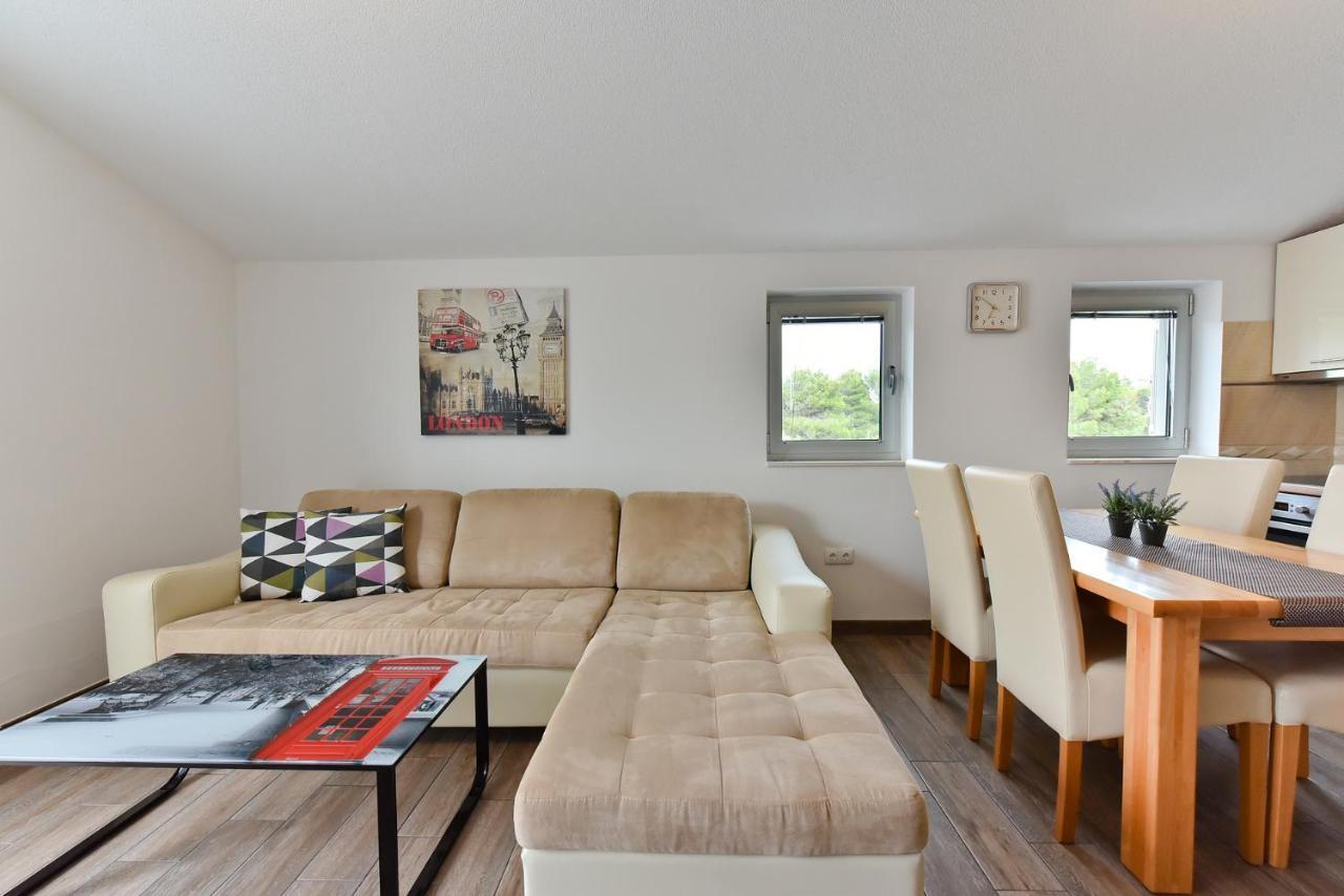Apartmani Iva Вир Экстерьер фото