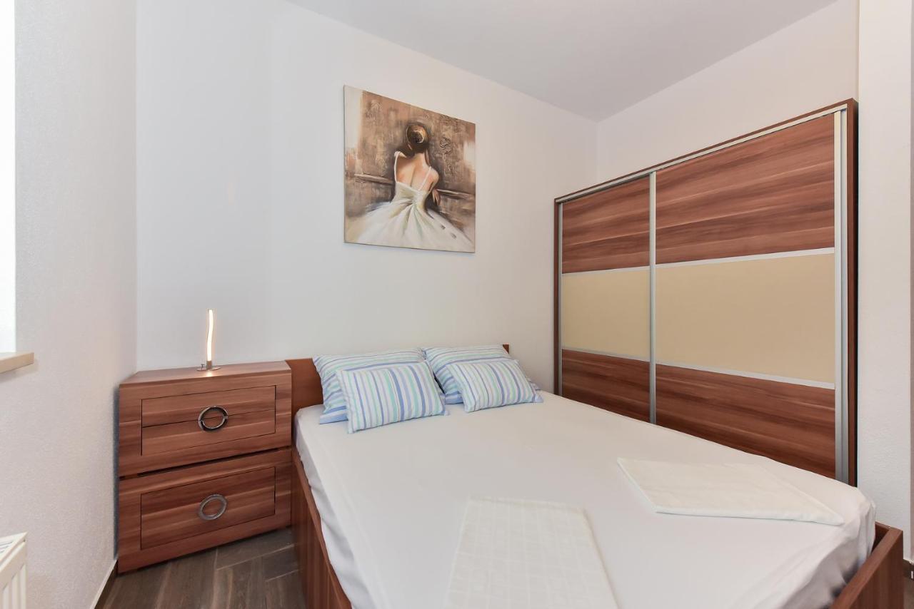 Apartmani Iva Вир Экстерьер фото