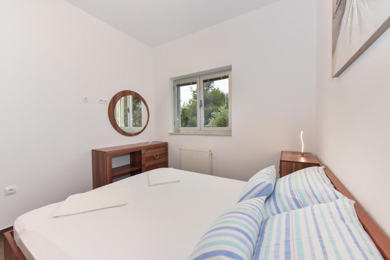 Apartmani Iva Вир Экстерьер фото